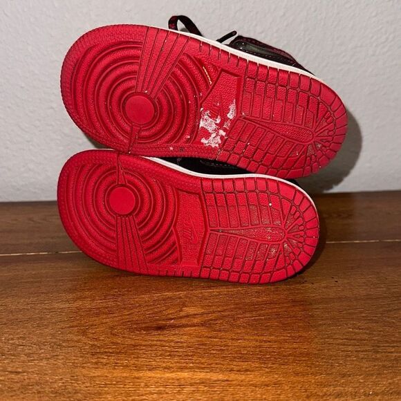 Nike Jordan 1 Mid Fearless TD Baby Shoes CU6619-062 Black Red White Sz 6C - Picture 6 of 8